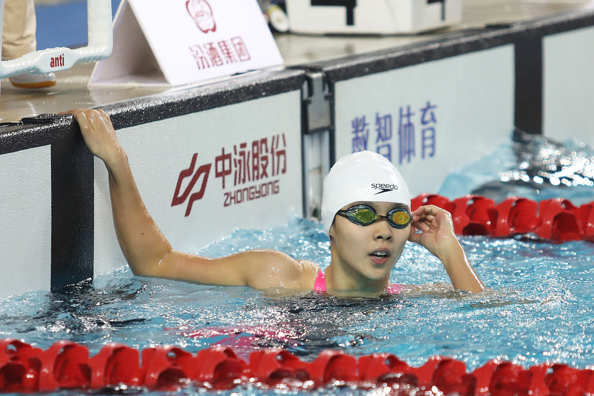 游泳决赛中选手实力横扫,创历史新高 游泳决赛中选手实力横扫,创历史新高