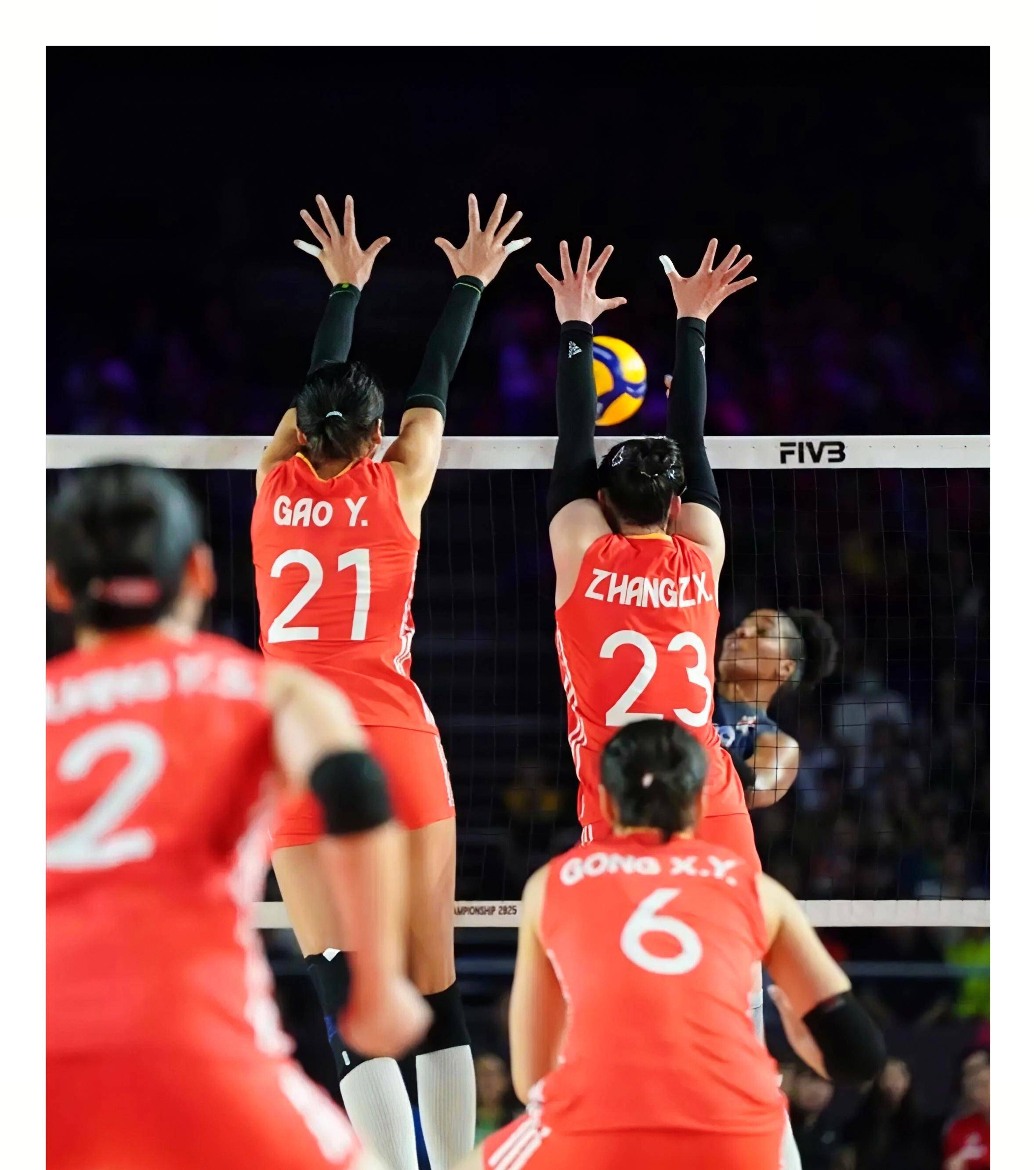 法国队成功逆转晋级四分之一决赛的简单介绍