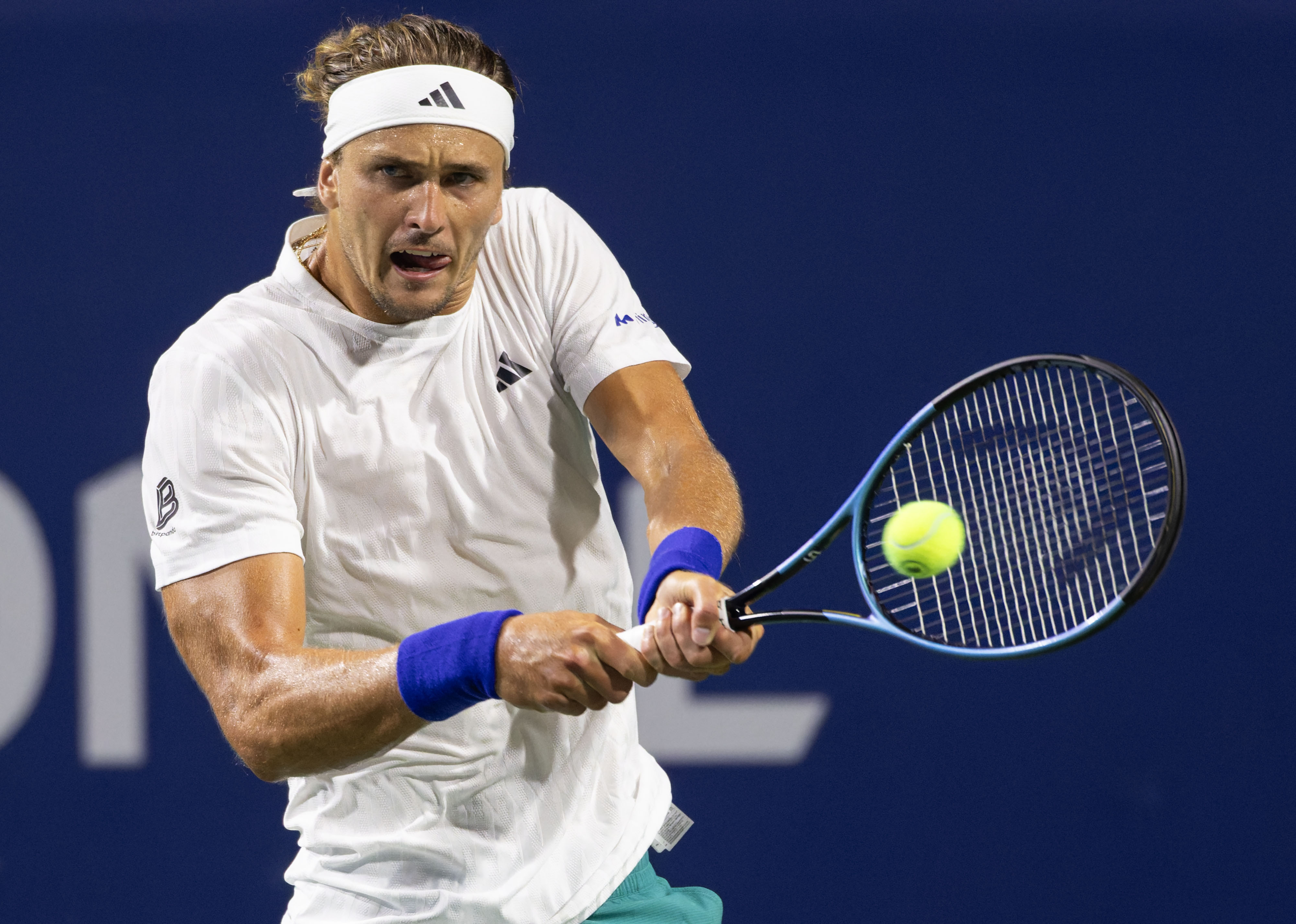 爱游戏中国-德国网球队轻取世界网球队，兹维列夫送出助攻的简单介绍